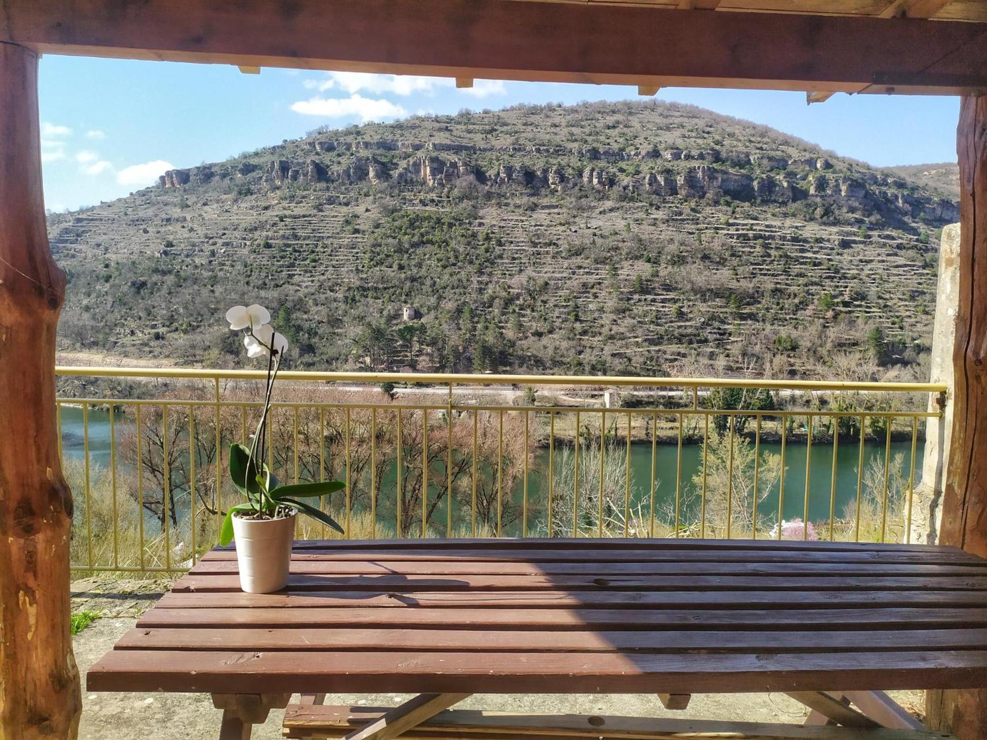 Camping Cascade Aveyron Saint-Rome-de-Tarn ภายนอก รูปภาพ