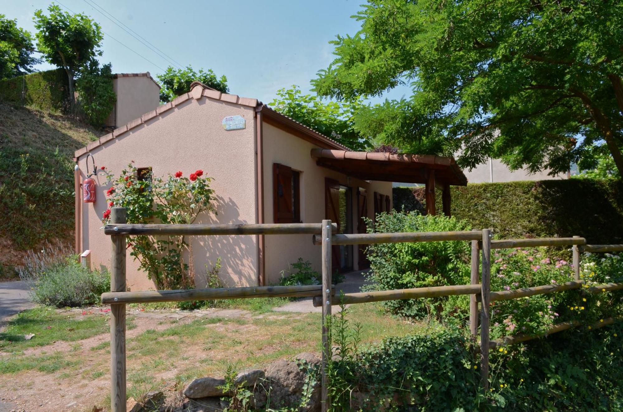 Camping Cascade Aveyron Saint-Rome-de-Tarn ภายนอก รูปภาพ