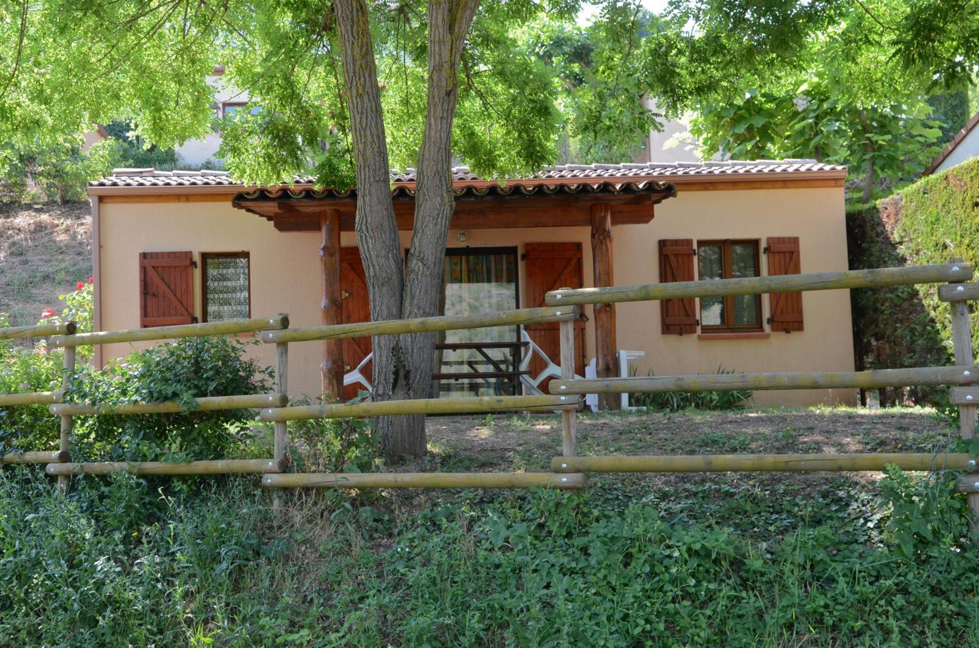 Camping Cascade Aveyron Saint-Rome-de-Tarn ภายนอก รูปภาพ